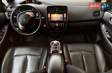 Хэтчбек Nissan Leaf 2013 в Днепре
