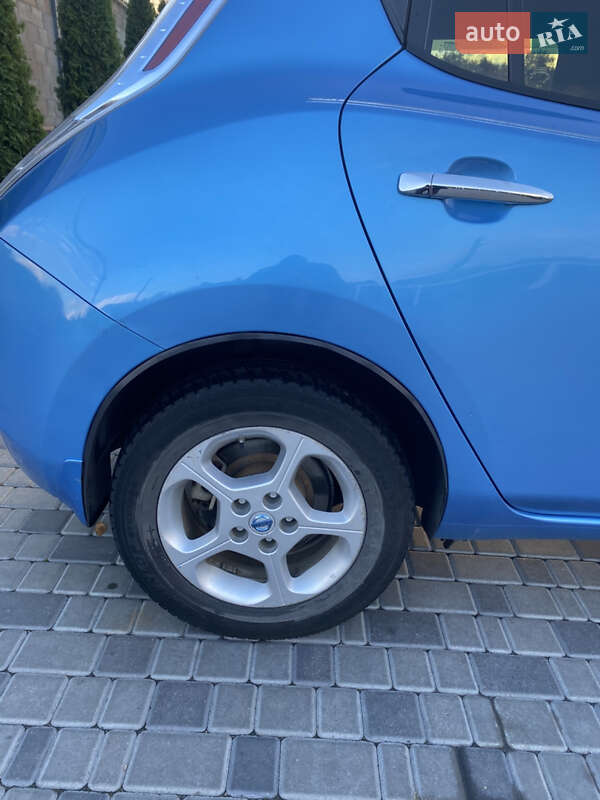 Хэтчбек Nissan Leaf 2014 в Кропивницком фото 11 Хэтчбек Nissan Leaf 2014 в Кропивницком