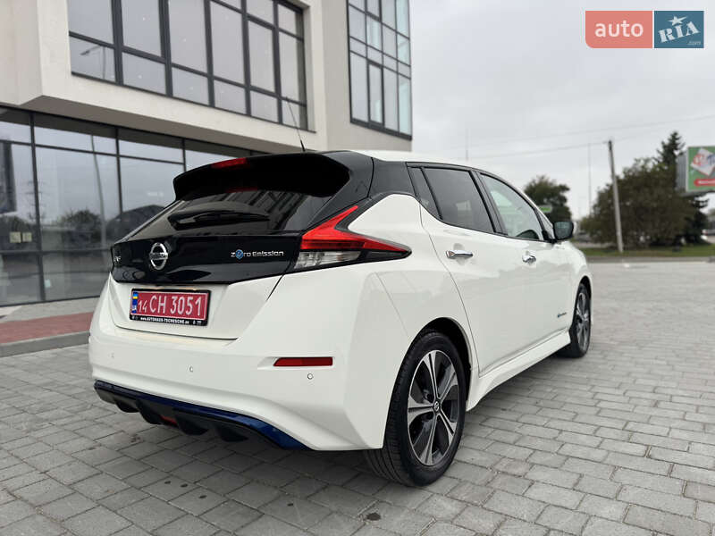 Хетчбек Nissan Leaf 2019 в Івано-Франківську