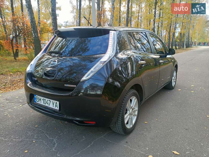 Хэтчбек Nissan Leaf 2012 в Ахтырке фото 7 Хэтчбек Nissan Leaf 2012 в Ахтырке