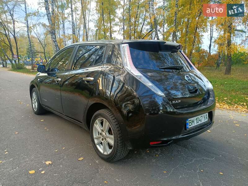 Хэтчбек Nissan Leaf 2012 в Ахтырке фото 5 Хэтчбек Nissan Leaf 2012 в Ахтырке