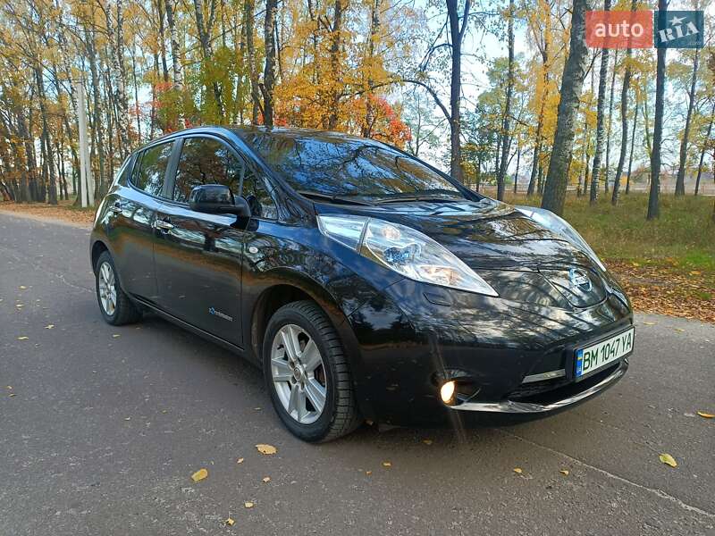 Хэтчбек Nissan Leaf 2012 в Ахтырке фото 3 Хэтчбек Nissan Leaf 2012 в Ахтырке