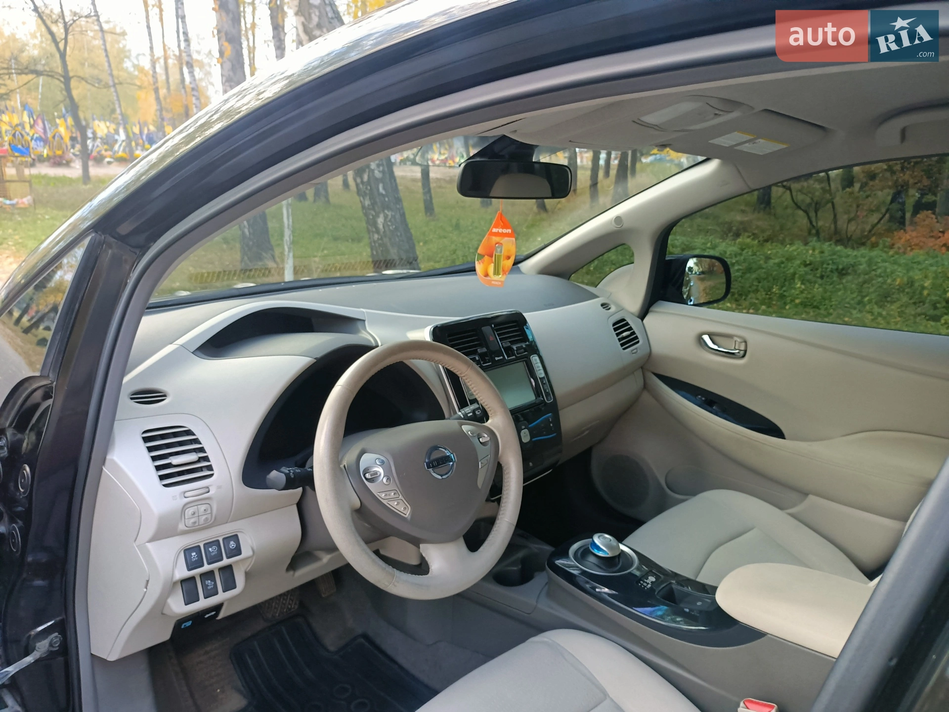2012 Nissan Leaf - мініатюра 19