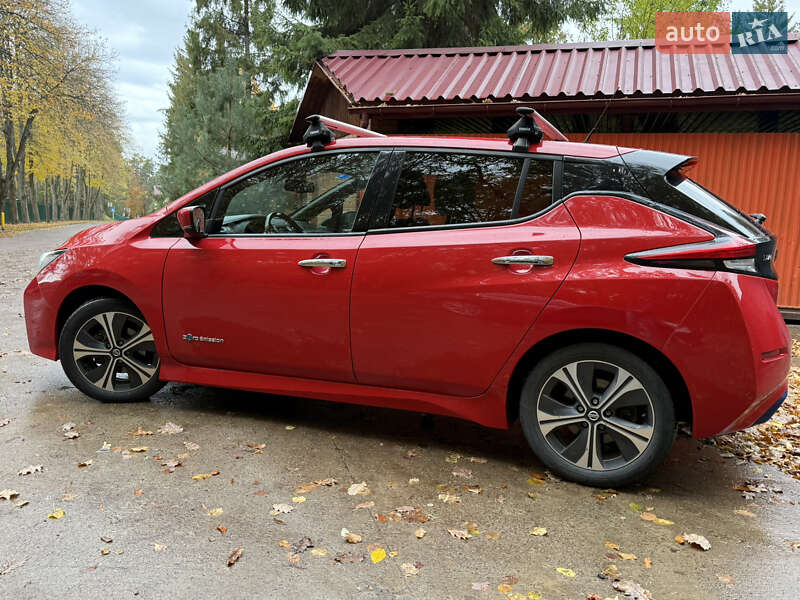 Хэтчбек Nissan Leaf 2018 в Львове фото 12 Хэтчбек Nissan Leaf 2018 в Львове