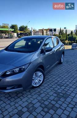 Хэтчбек Nissan Leaf 2019 в Снятине