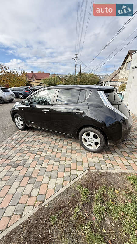 Хэтчбек Nissan Leaf 2014 в Луцке
