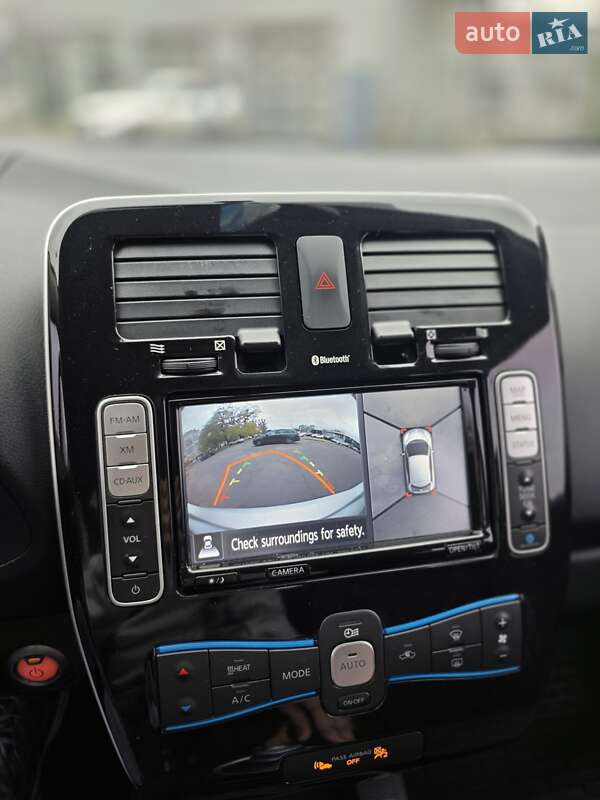 Хэтчбек Nissan Leaf 2015 в Одессе