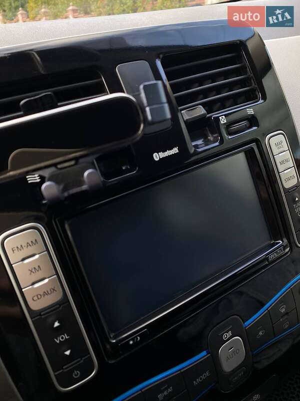 Хетчбек Nissan Leaf 2014 в Чернівцях фото 17 Хетчбек Nissan Leaf 2014 в Чернівцях