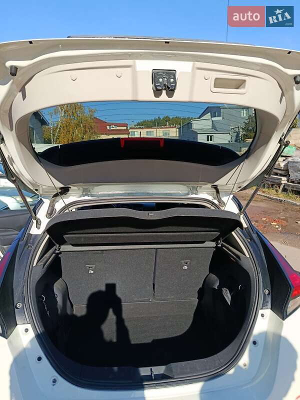 Хетчбек Nissan Leaf 2018 в Львові фото 11 Хетчбек Nissan Leaf 2018 в Львові