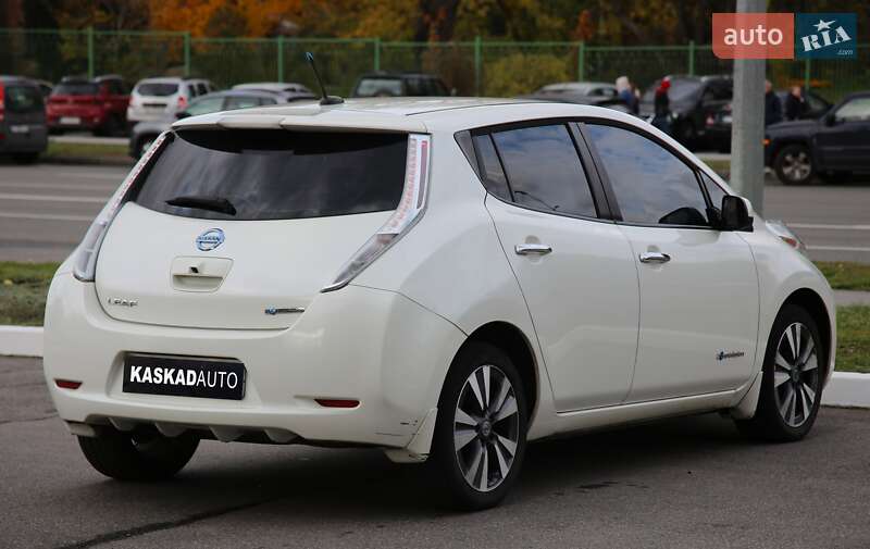Хэтчбек Nissan Leaf 2013 в Харькове