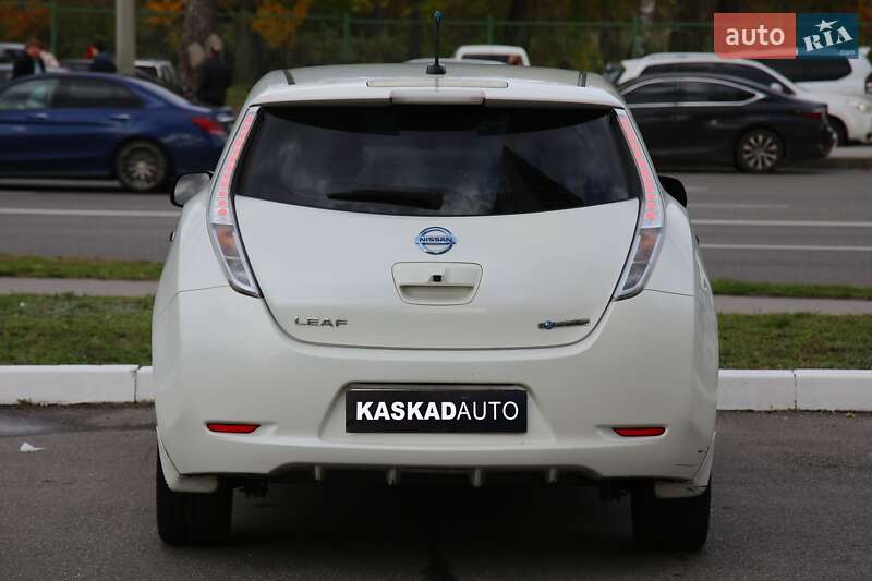 Хэтчбек Nissan Leaf 2013 в Харькове