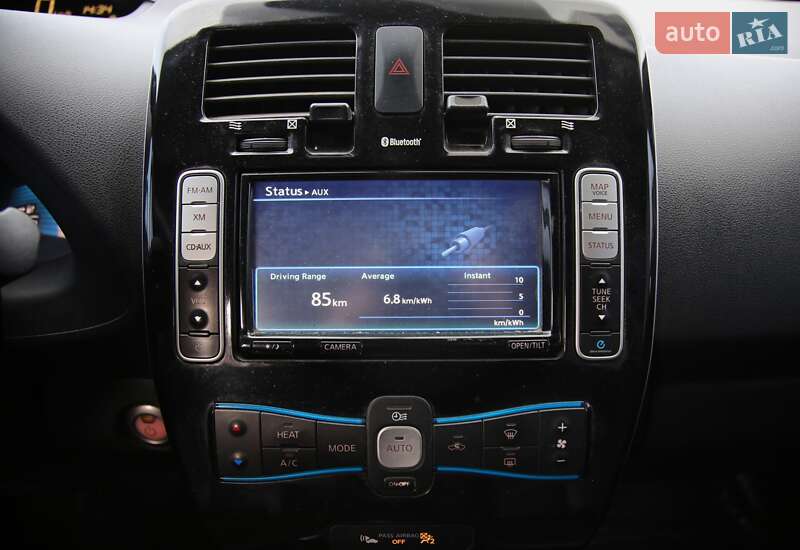 Хэтчбек Nissan Leaf 2013 в Харькове