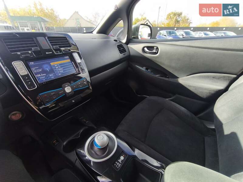 Хэтчбек Nissan Leaf 2014 в Луцке фото 27 Хэтчбек Nissan Leaf 2014 в Луцке