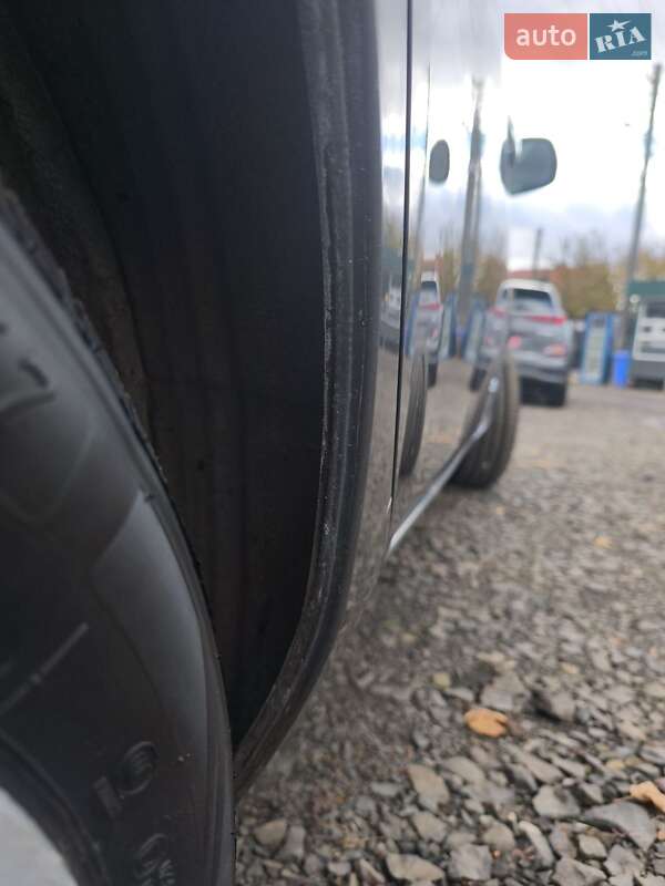 Хэтчбек Nissan Leaf 2014 в Луцке фото 47 Хэтчбек Nissan Leaf 2014 в Луцке