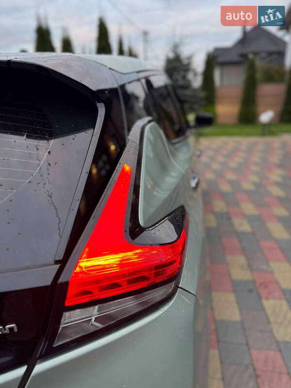 Хэтчбек Nissan Leaf 2018 в Луцке