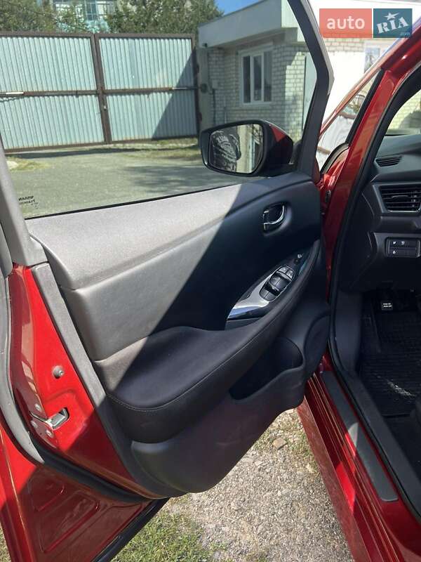 Хэтчбек Nissan Leaf 2018 в Харькове фото 8 Хэтчбек Nissan Leaf 2018 в Харькове