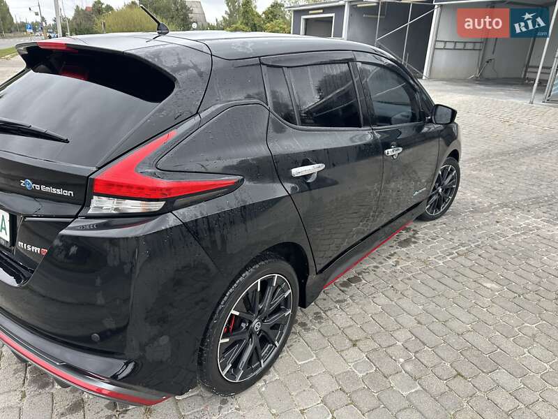 Хэтчбек Nissan Leaf 2018 в Любомле