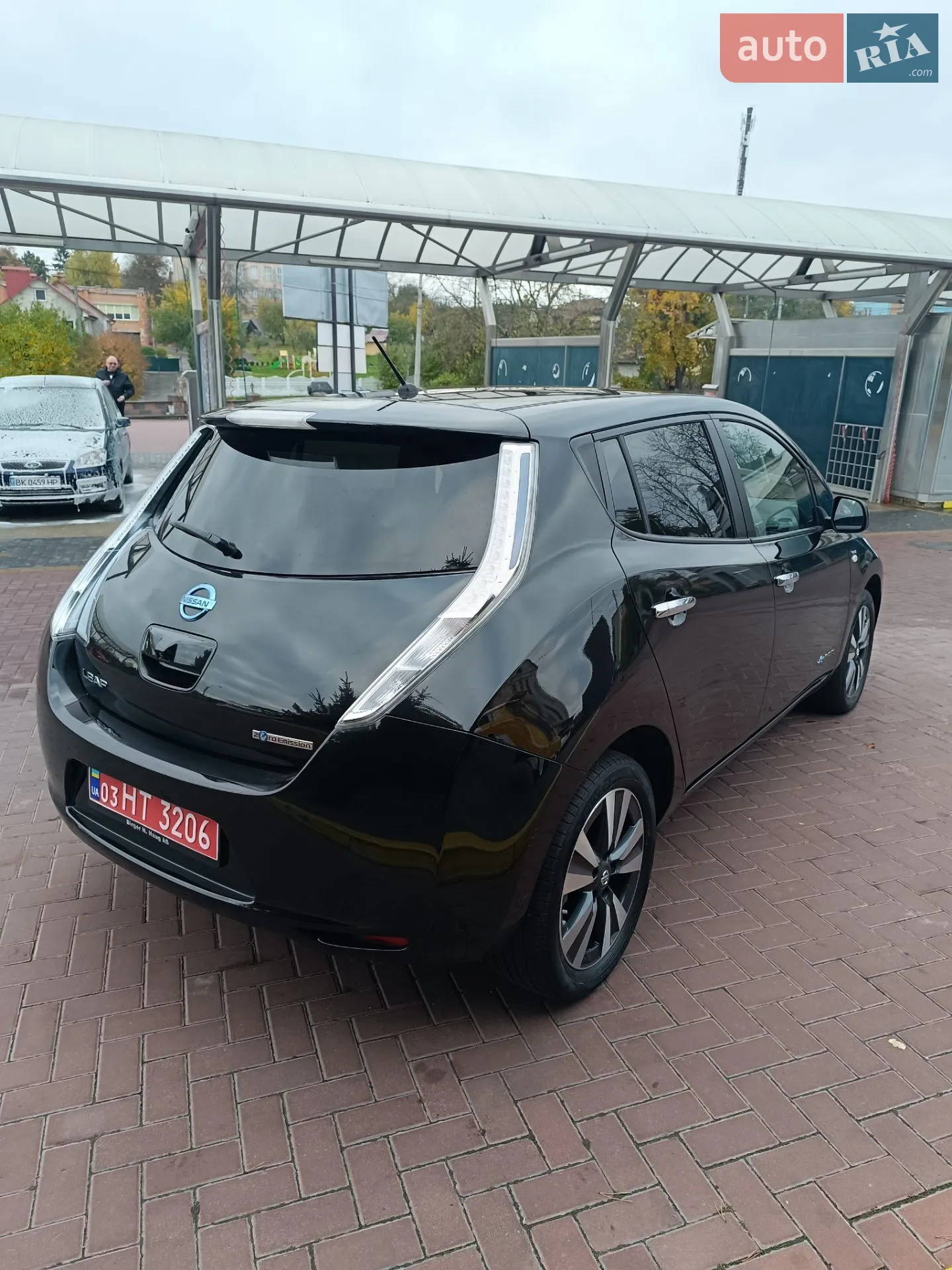 2015 Nissan Leaf - мініатюра 15