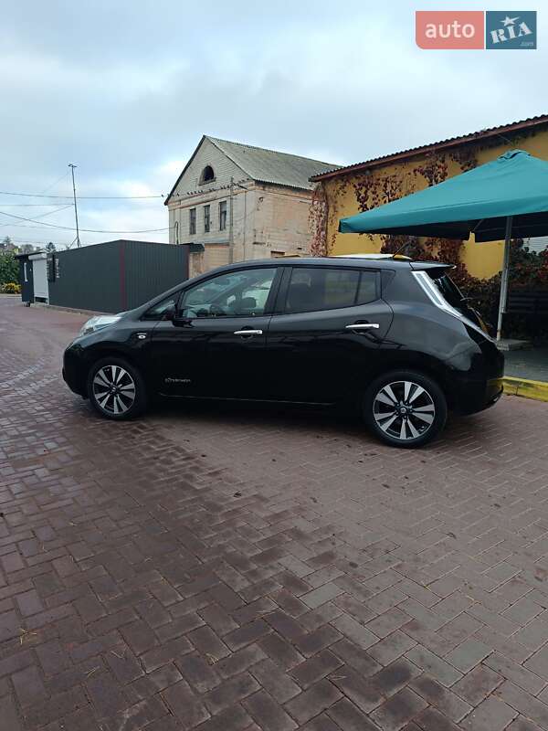 Хэтчбек Nissan Leaf 2015 в Ровно фото 20 Хэтчбек Nissan Leaf 2015 в Ровно