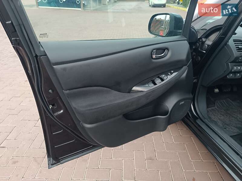 Хэтчбек Nissan Leaf 2015 в Ровно фото 47 Хэтчбек Nissan Leaf 2015 в Ровно