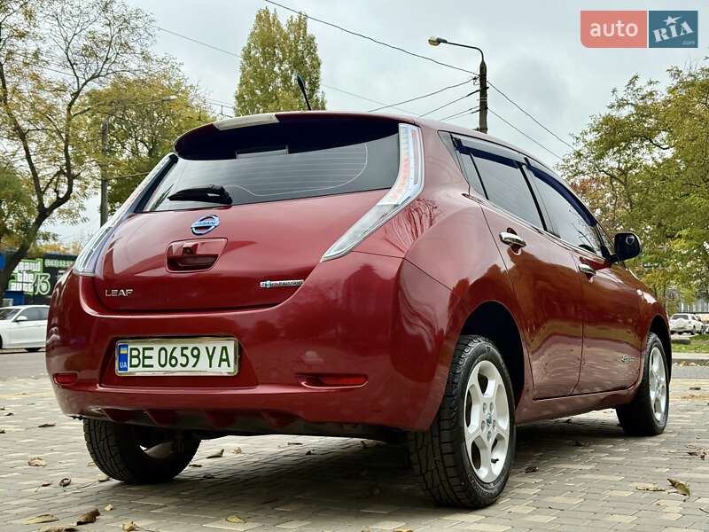 Хэтчбек Nissan Leaf 2012 в Одессе фото 9 Хэтчбек Nissan Leaf 2012 в Одессе