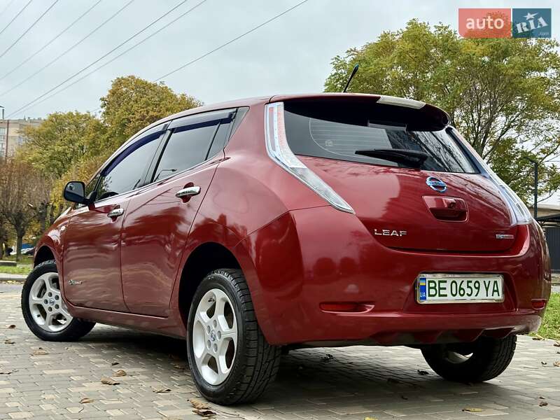 Хэтчбек Nissan Leaf 2012 в Одессе фото 23 Хэтчбек Nissan Leaf 2012 в Одессе