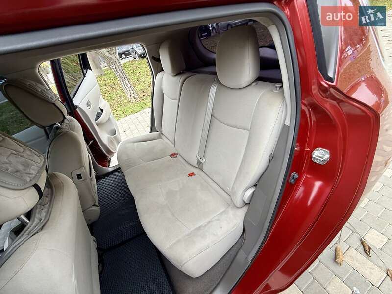 Хэтчбек Nissan Leaf 2012 в Одессе фото 64 Хэтчбек Nissan Leaf 2012 в Одессе