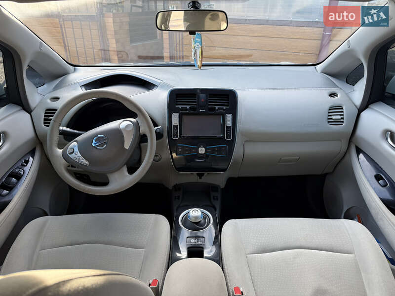 Хэтчбек Nissan Leaf 2012 в Черновцах фото 4 Хэтчбек Nissan Leaf 2012 в Черновцах