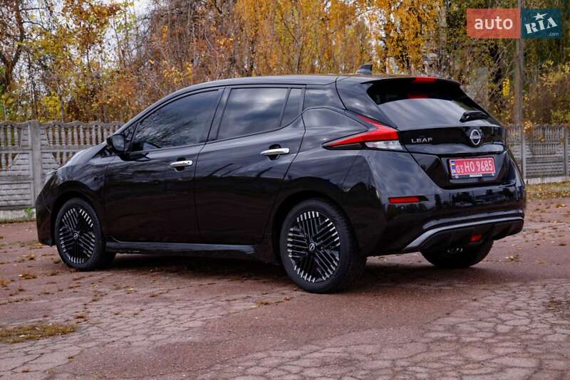 Хетчбек Nissan Leaf 2023 в Бердичеві