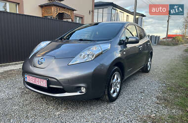 Хэтчбек Nissan Leaf 2014 в Черновцах Хэтчбек Nissan Leaf 2014 в Черновцах