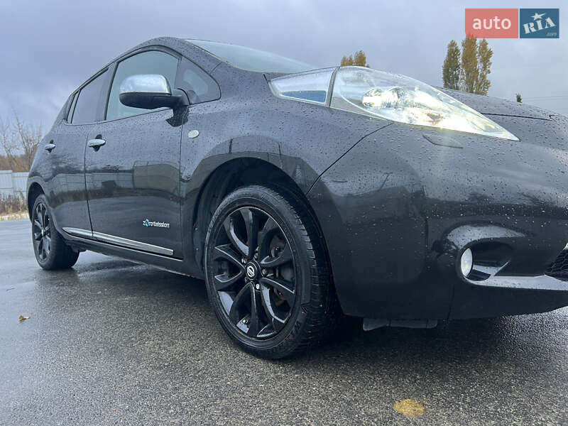 Хэтчбек Nissan Leaf 2014 в Харькове