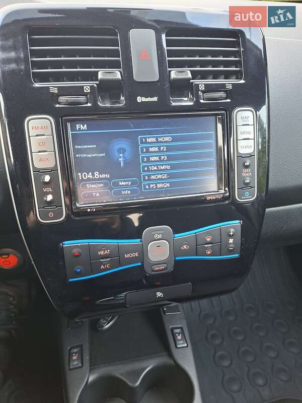 Хэтчбек Nissan Leaf 2013 в Луцке фото 17 Хэтчбек Nissan Leaf 2013 в Луцке