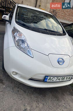 Хетчбек Nissan Leaf 2014 в Луцьку