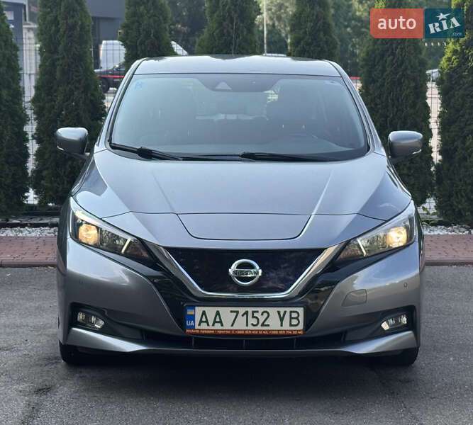 Хэтчбек Nissan Leaf 2019 в Киеве фото 2 Хэтчбек Nissan Leaf 2019 в Киеве