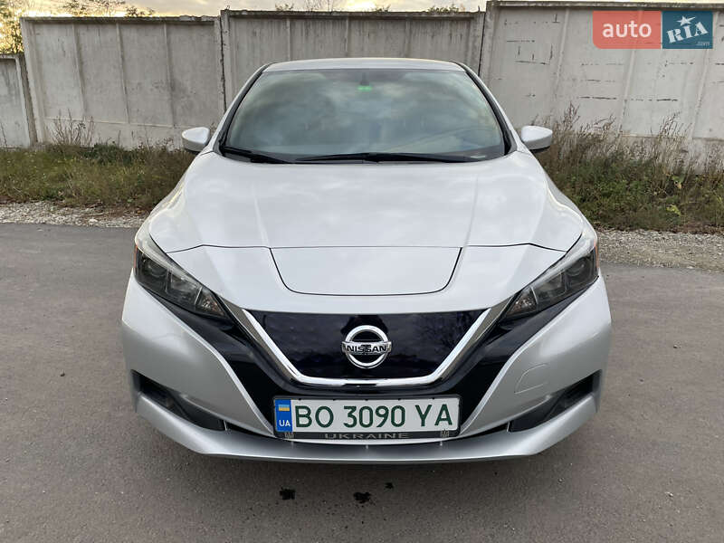 Хэтчбек Nissan Leaf 2018 в Тернополе фото 3 Хэтчбек Nissan Leaf 2018 в Тернополе
