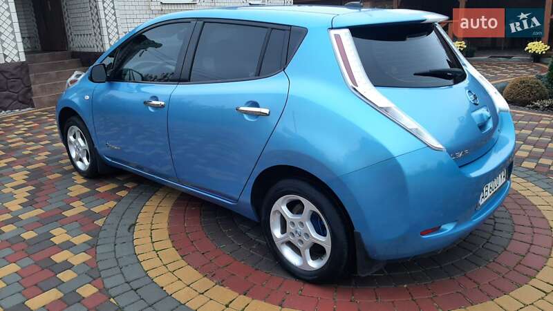 Хэтчбек Nissan Leaf 2011 в Летичеве фото 16 Хэтчбек Nissan Leaf 2011 в Летичеве