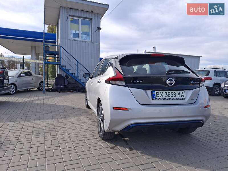 Хэтчбек Nissan Leaf 2018 в Хмельницком фото 7 Хэтчбек Nissan Leaf 2018 в Хмельницком
