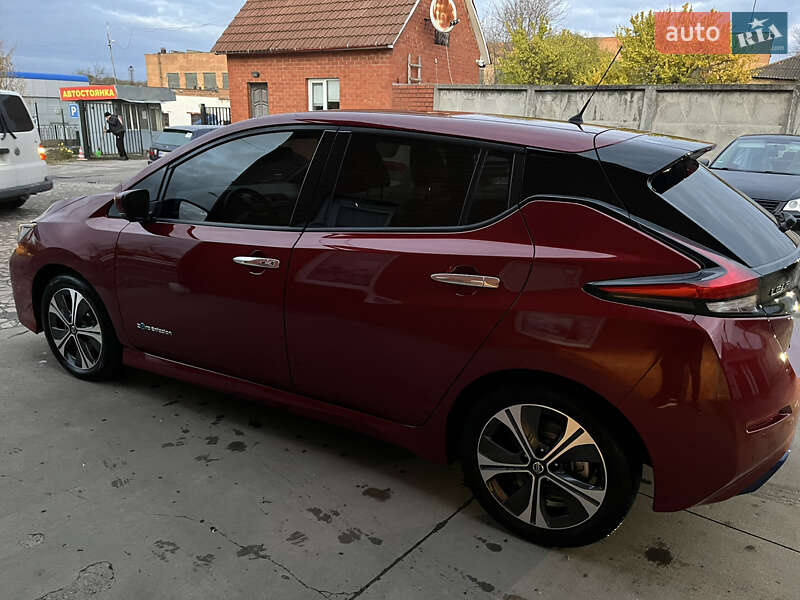 Хэтчбек Nissan Leaf 2020 в Бердичеве фото 10 Хэтчбек Nissan Leaf 2020 в Бердичеве