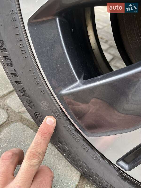 Хэтчбек Nissan Leaf 2018 в Львове