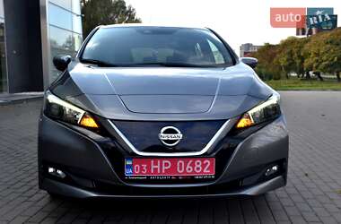 Хетчбек Nissan Leaf 2018 в Хмельницькому