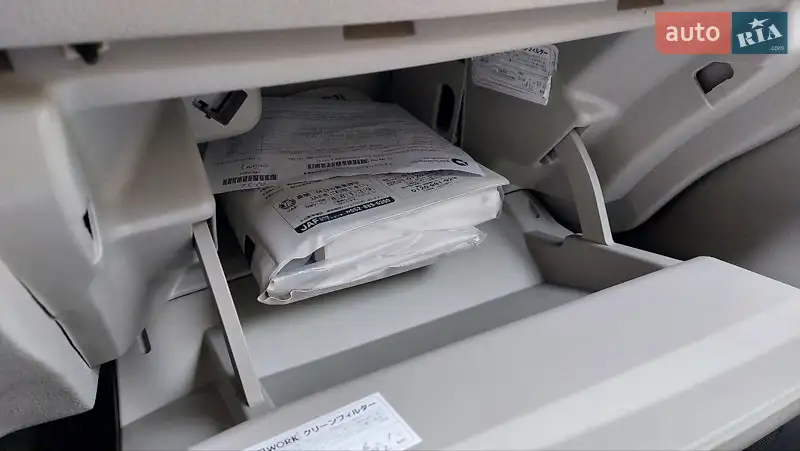 Хэтчбек Nissan Leaf 2017 в Киеве документ