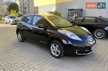 Хэтчбек Nissan Leaf 2014 в Черновцах