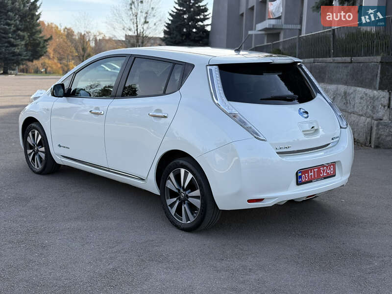 Хэтчбек Nissan Leaf 2014 в Ровно фото 4 Хэтчбек Nissan Leaf 2014 в Ровно