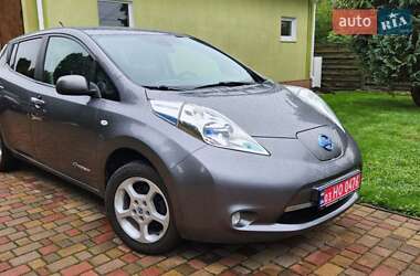 Хэтчбек Nissan Leaf 2014 в Ровно