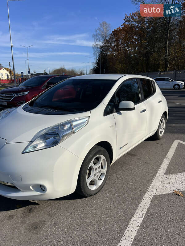 Nissan Leaf 2016