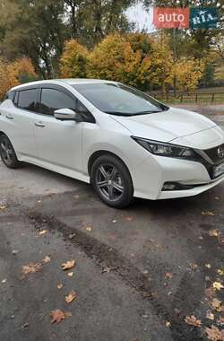 Хэтчбек Nissan Leaf 2019 в Сумах