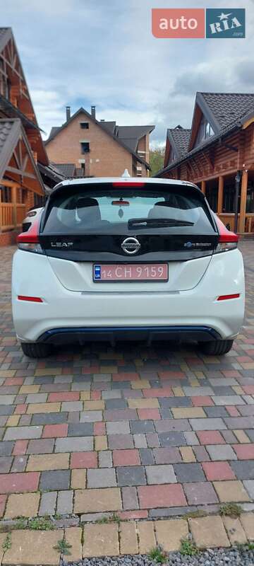 Хэтчбек Nissan Leaf 2019 в Львове