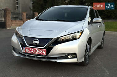 Хэтчбек Nissan Leaf 2018 в Ровно