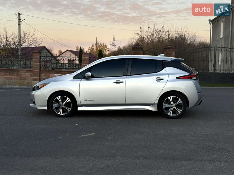 Хэтчбек Nissan Leaf 2018 в Ровно фото 13 Хэтчбек Nissan Leaf 2018 в Ровно