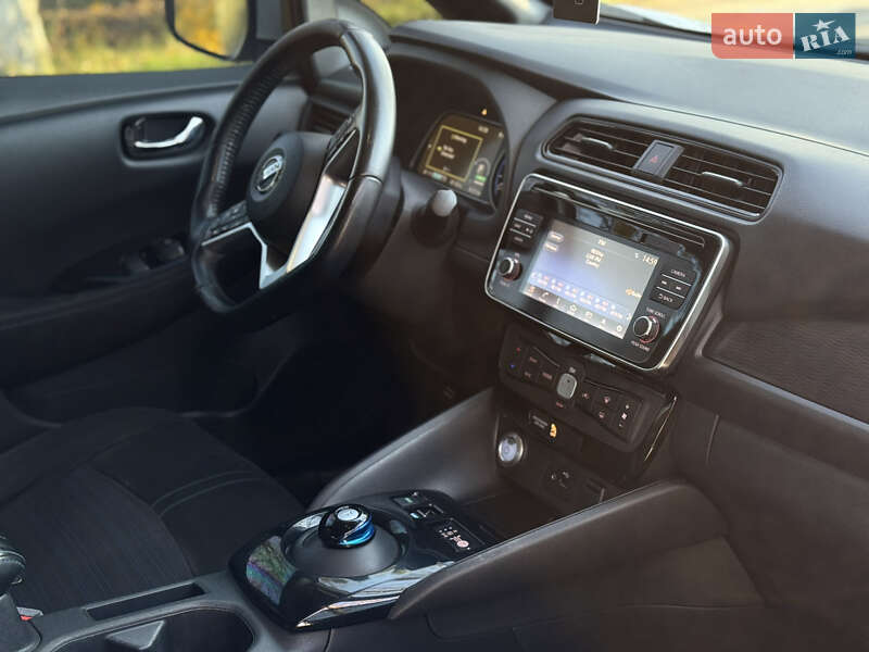 Хэтчбек Nissan Leaf 2018 в Ровно фото 23 Хэтчбек Nissan Leaf 2018 в Ровно